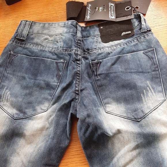 Ladies clothing - Picture 7 of 12